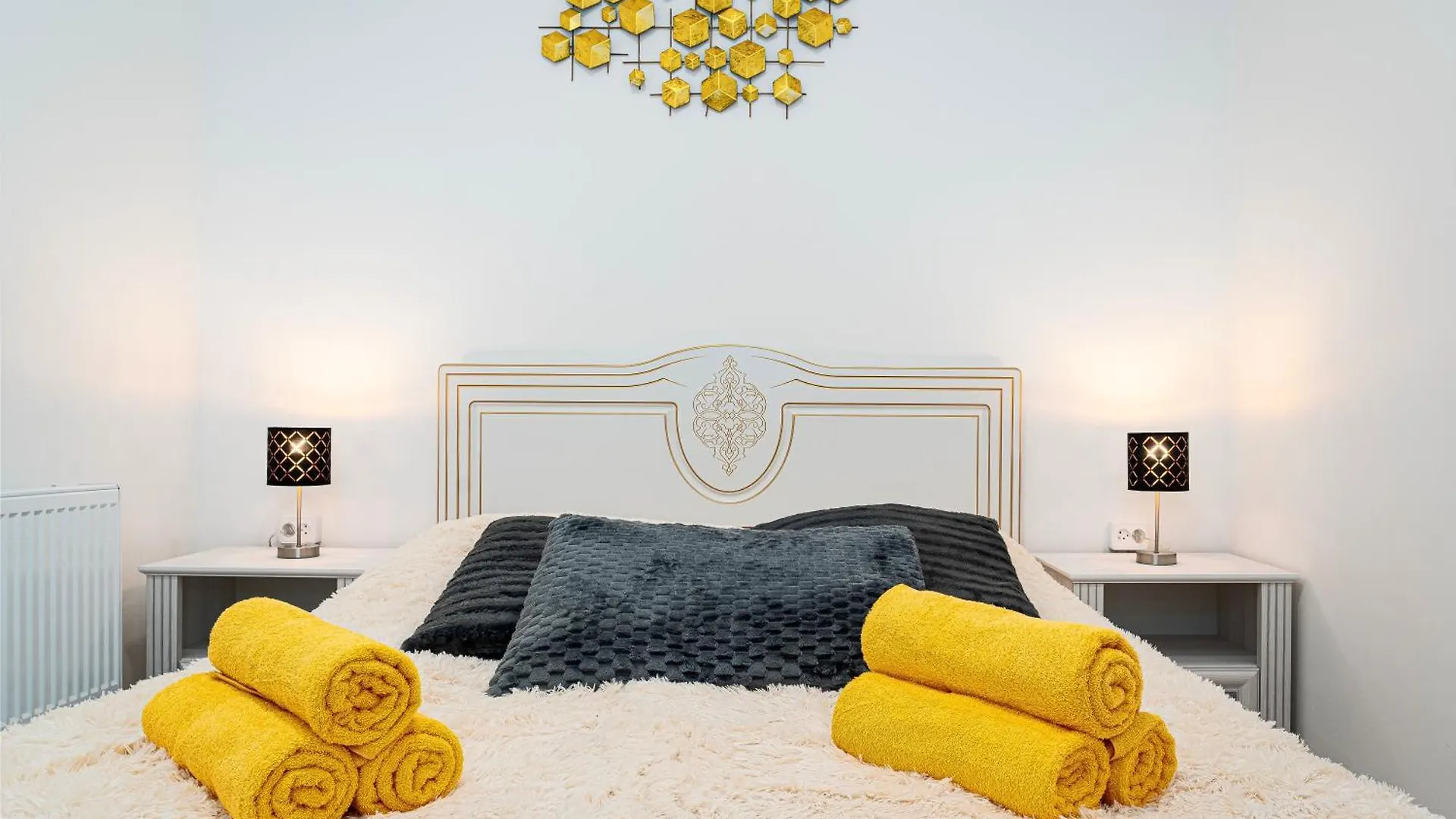 Golden Lion Suite Prague Apartment
