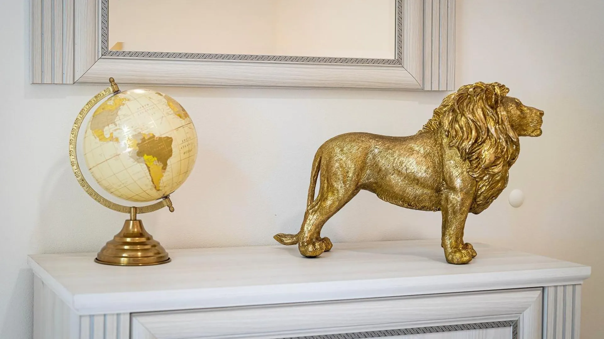 Apartment Golden Lion Suite Prague Czech Republic